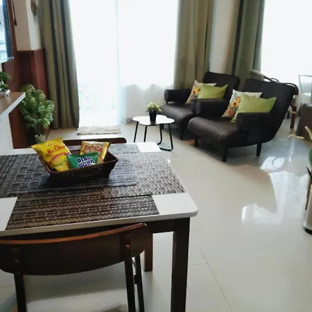 Spacious Studio Unit With Balcony And Seaview